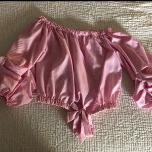 The impeccable pig 3/4 sleeve crop top